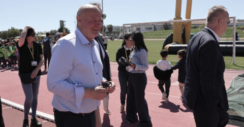 Jérôme Boisson, Conseiller départementale, Président de Lunel agglo et Maire de Villetelle, en visite sur un événement au stade Collette Besson à Lunel.